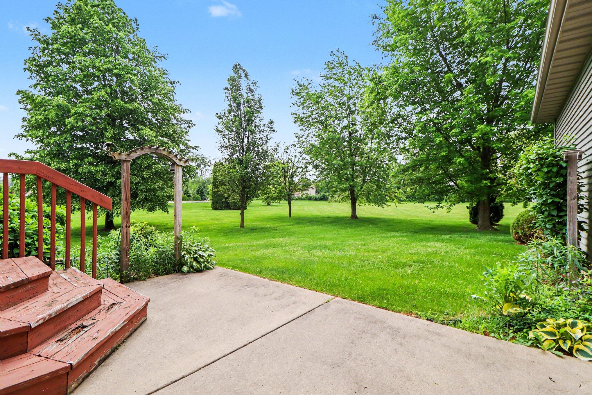 Valparaiso, Indiana, 46383, United States, 3 Bedrooms Bedrooms, ,3 BathroomsBathrooms,Residential,For Sale,2048382