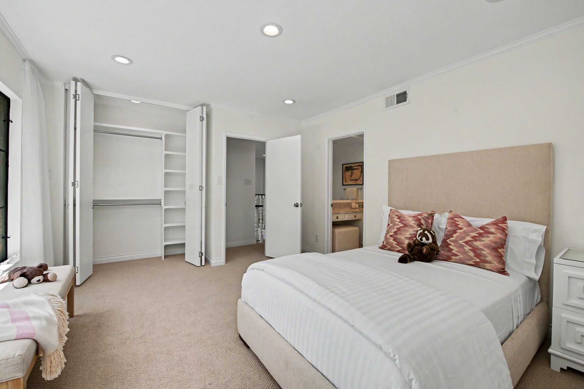  2411 Benedict Canyon Dr - 物件實景