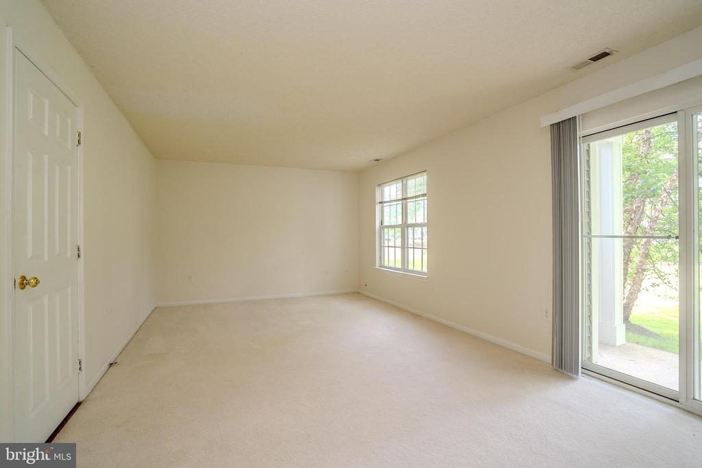 Princeton, New Jersey, 08540, United States, 4 Bedrooms Bedrooms, ,4 BathroomsBathrooms,Residential,For Sale,1938433