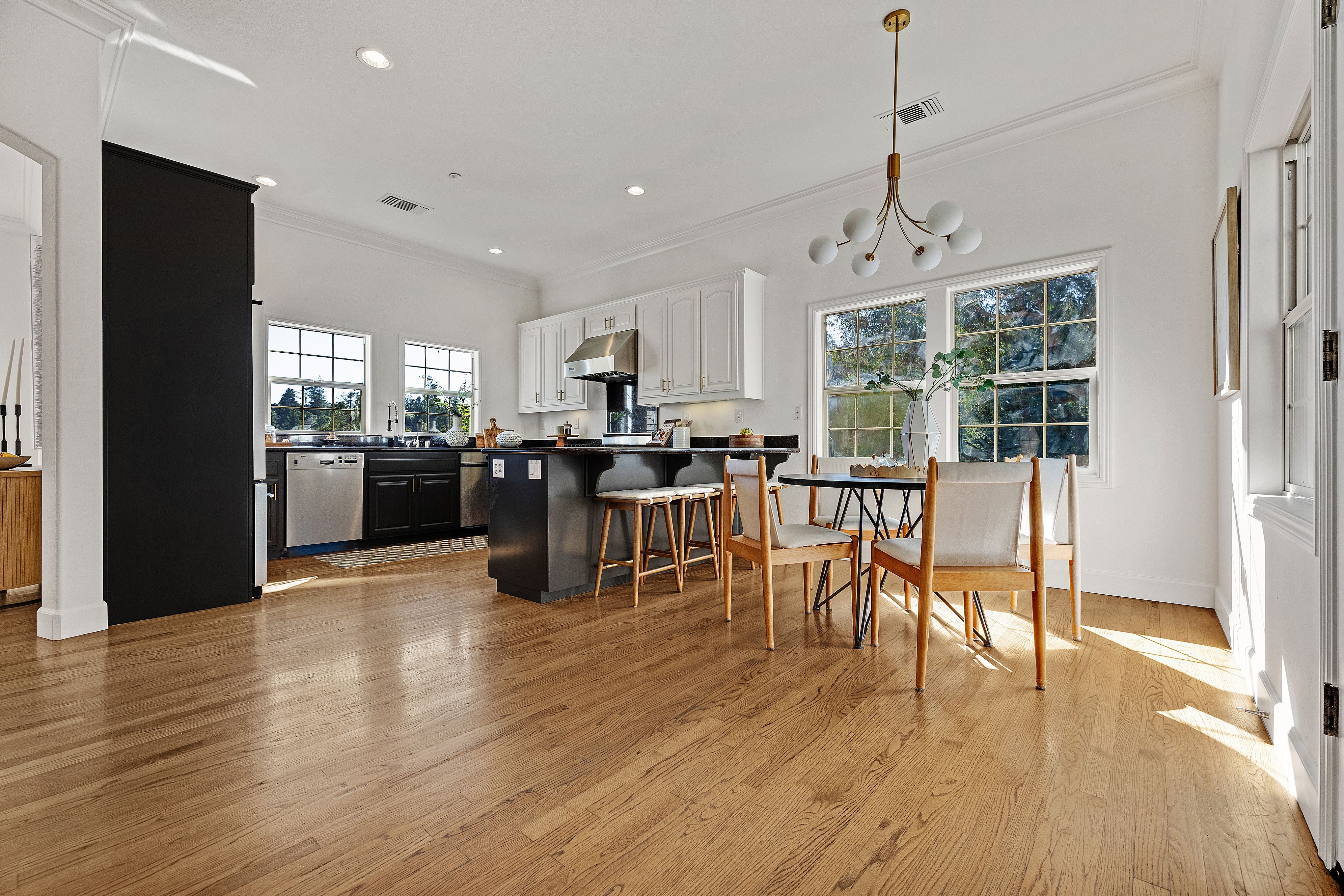  An Architectural Sanctuary in Montclair Hills - 物件實景