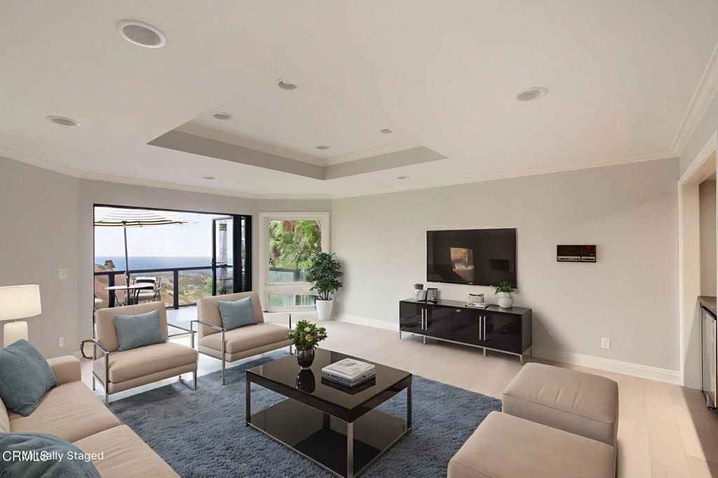 Rancho Palos Verdes, California, 90275, United States, 4 Bedrooms Bedrooms, ,3 BathroomsBathrooms,Residential,For Sale,1999028