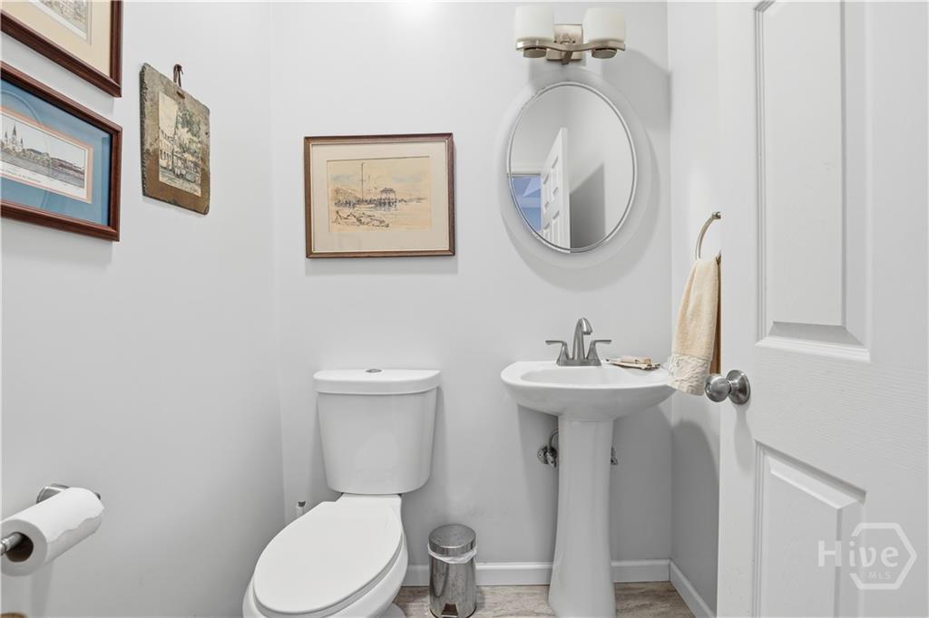 Savannah, Georgia, 31410, United States, 4 Bedrooms Bedrooms, ,3 BathroomsBathrooms,Residential,For Sale,1985758