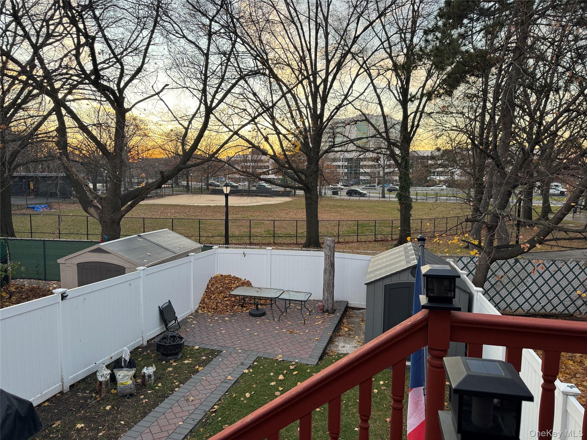 Bronx, New York, 10461, United States, 3 Bedrooms Bedrooms, ,2 BathroomsBathrooms,Residential,For Sale,2002053