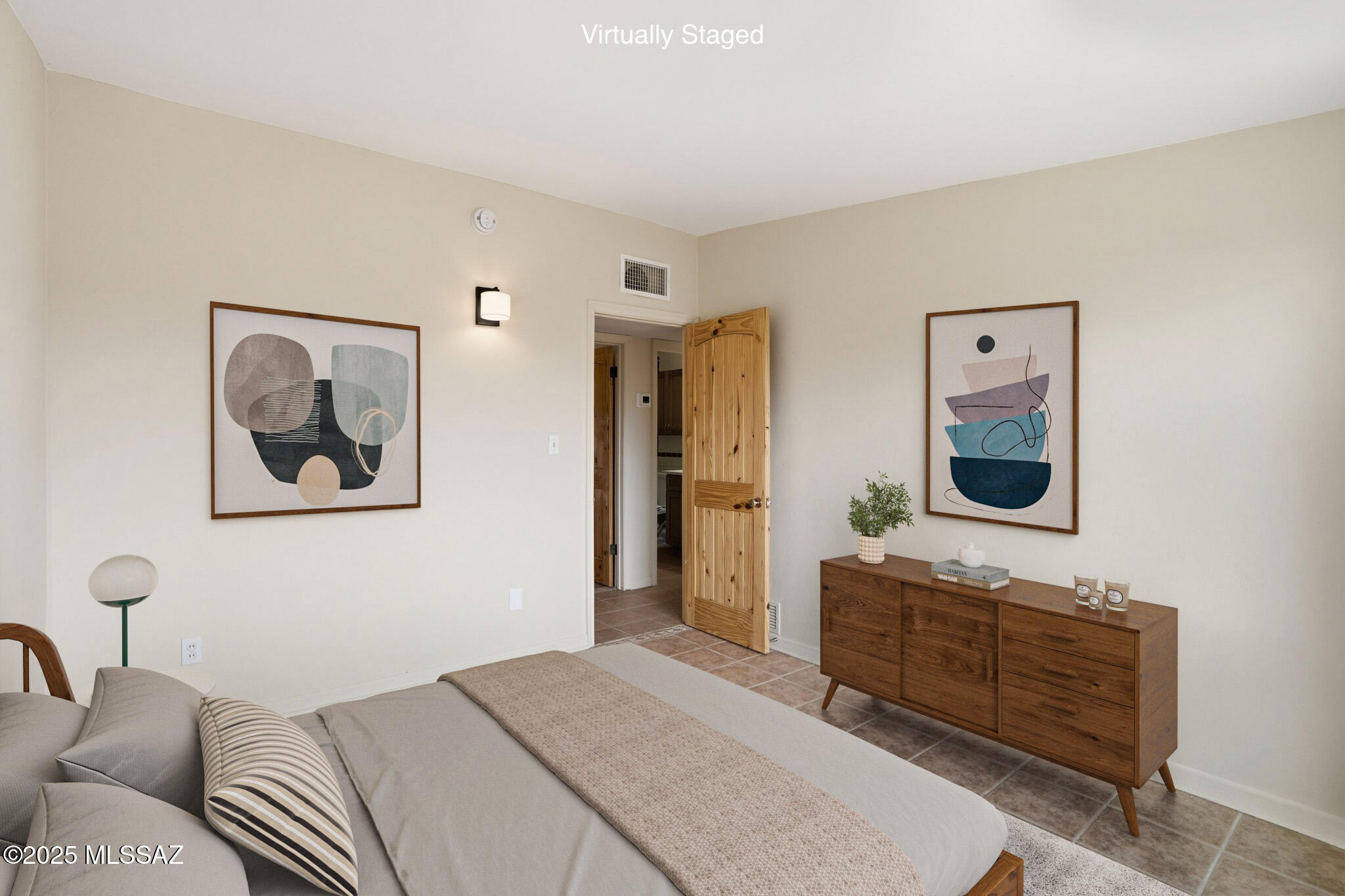 Tucson, Arizona, 85745, United States, 3 Bedrooms Bedrooms, ,3 BathroomsBathrooms,Residential,For Sale,1997512