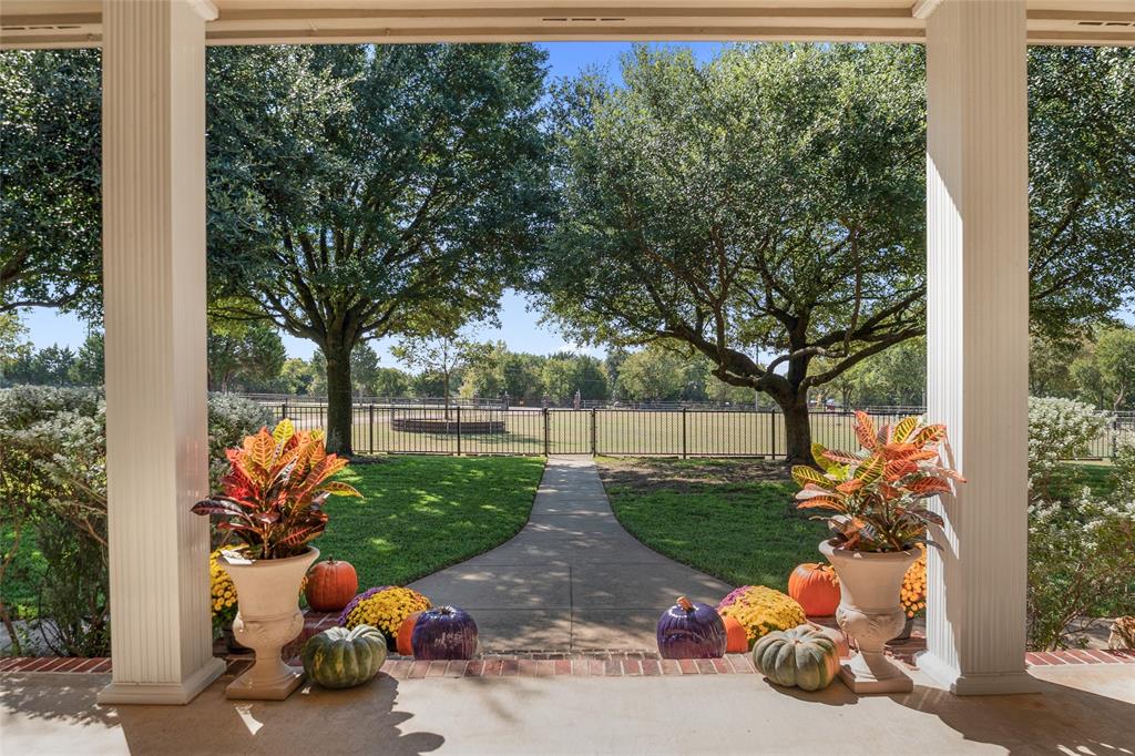Midlothian, Texas, 76065, United States, 5 Bedrooms Bedrooms, ,4 BathroomsBathrooms,Residential,For Sale,1977052