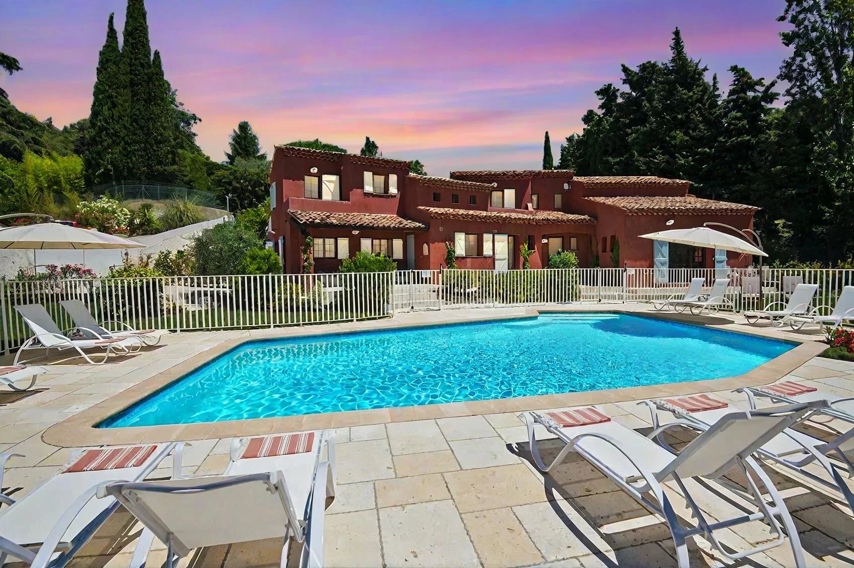 Saint-Paul-de-Vence, Provence-Alpes-Côte d’Azur, 06570, FR, 8 Bedrooms Bedrooms, ,8 BathroomsBathrooms,Residential,For Sale,1622616