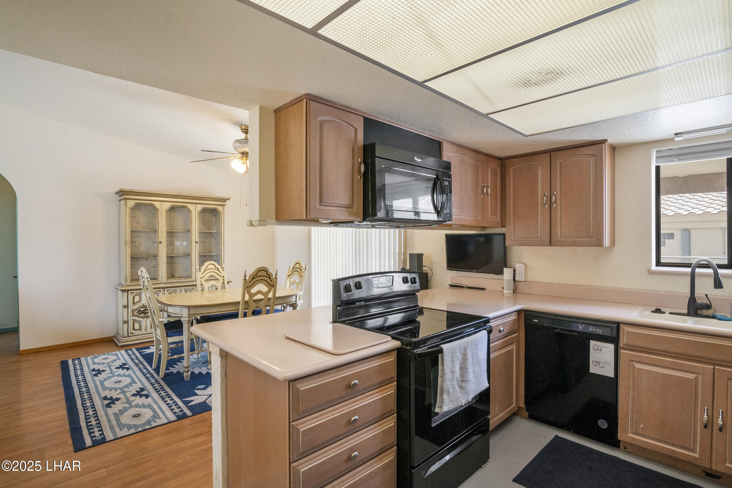 Lake Havasu City, Arizona, 86406, United States, 3 Bedrooms Bedrooms, ,1 BathroomBathrooms,Residential,For Sale,1838227
