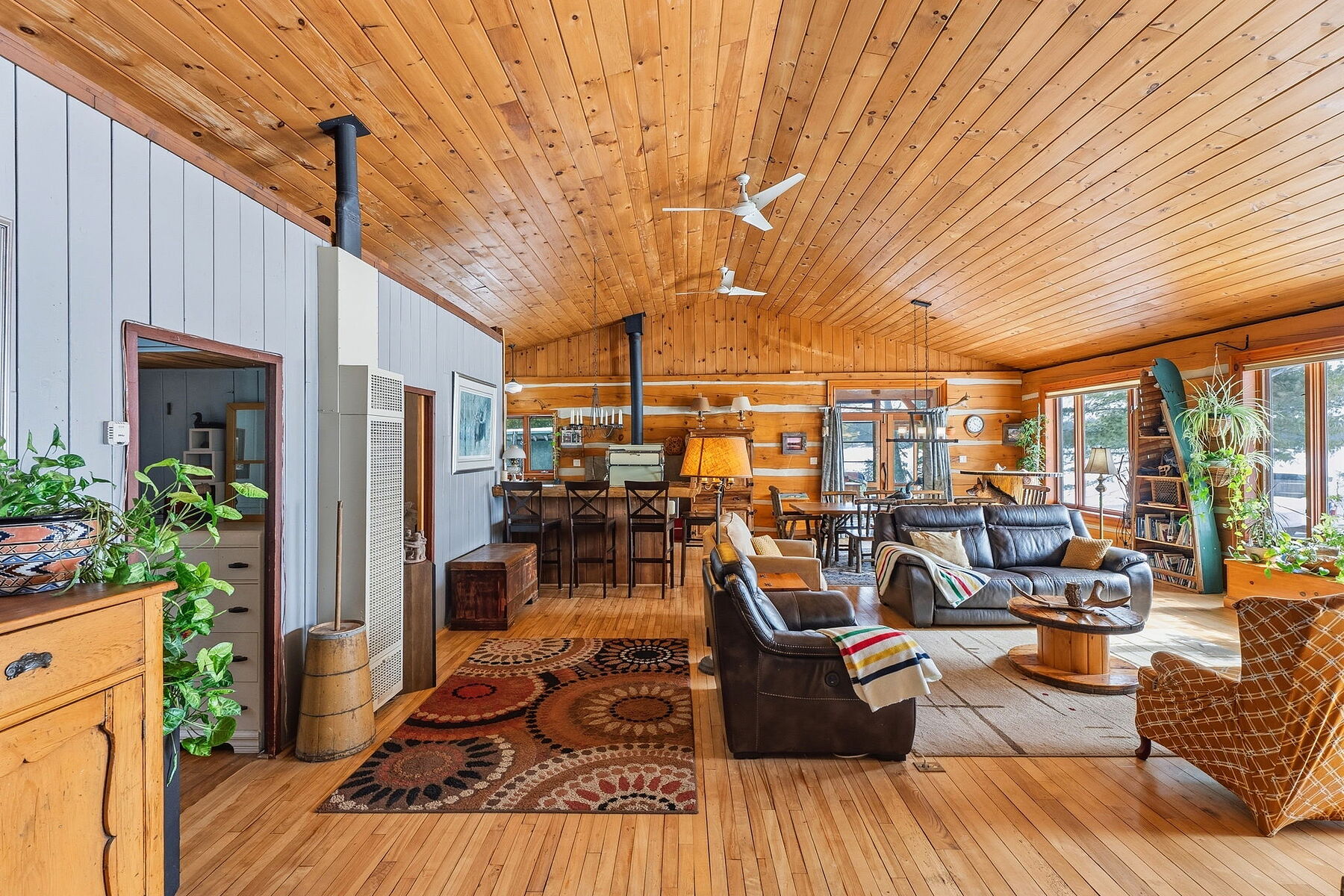  Meadow Lake Log Home - 物件實景