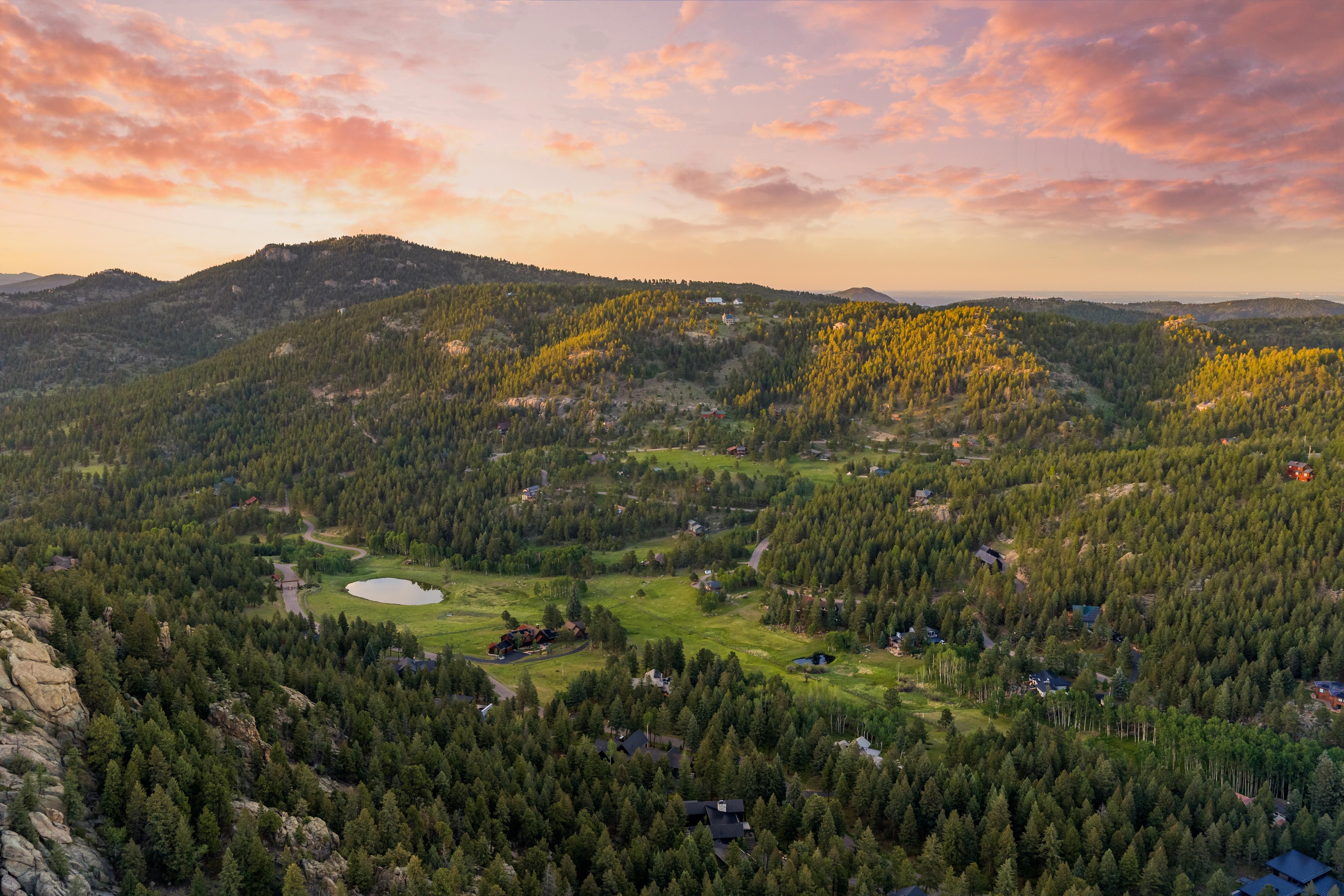  Simply the Best of the Best When it Comes to Land in Evergreen - 物件實景
