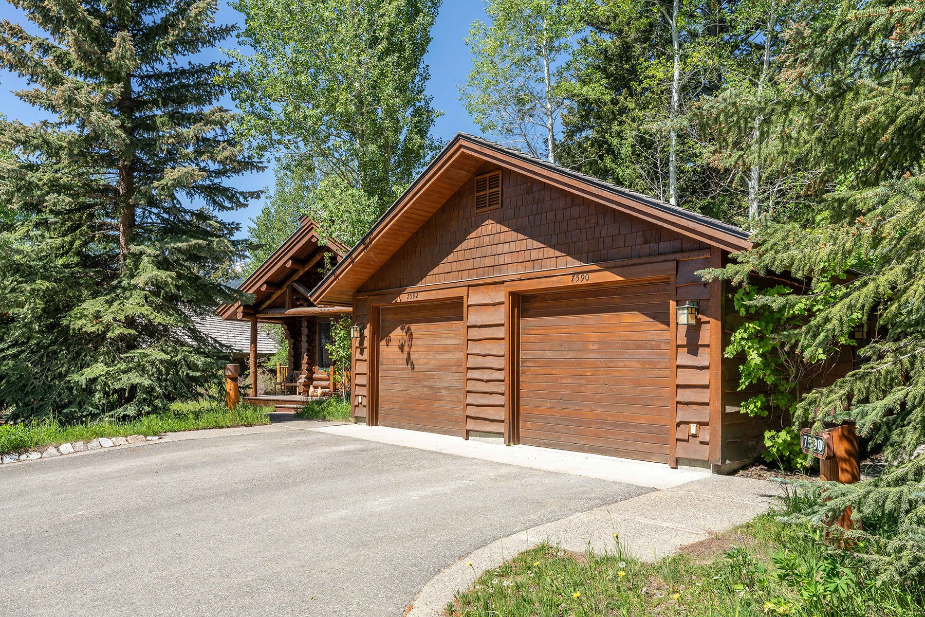  Ski-In Ski-Out Luxury Cabin  Jackson Hole Mountain Resort  Teton Village WY - 物件實景