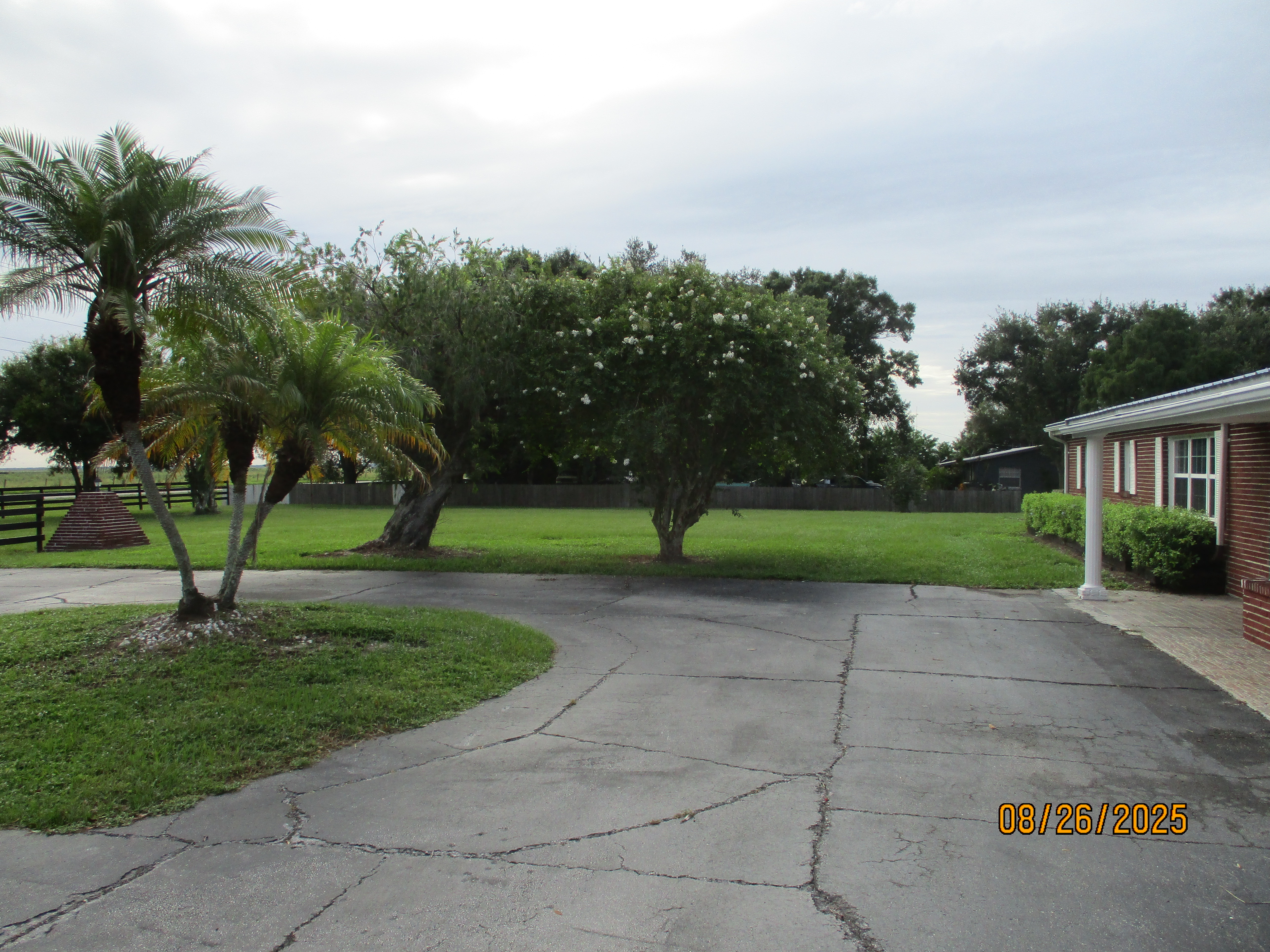 Okeechobee, Florida, 34972, United States, 4 Bedrooms Bedrooms, ,4 BathroomsBathrooms,Residential,For Sale,1974406