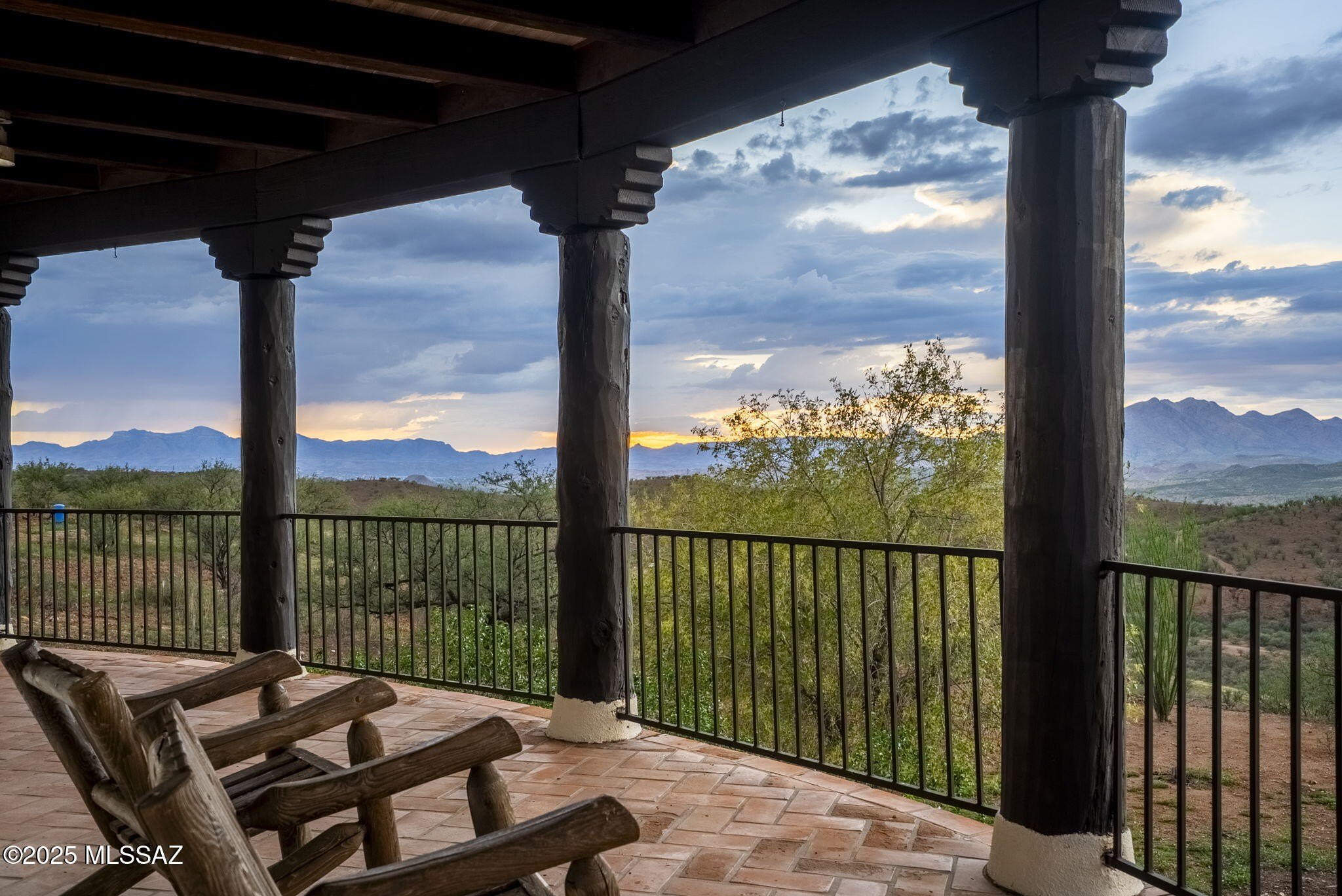 Patagonia, Arizona, 85624, United States, 3 Bedrooms Bedrooms, ,3 BathroomsBathrooms,Residential,For Sale,1943412