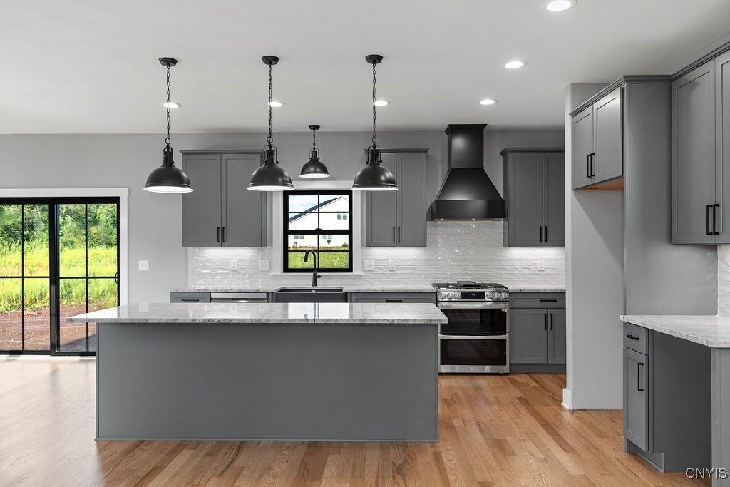Syracuse, New York, 13215, United States, 3 Bedrooms Bedrooms, ,3 BathroomsBathrooms,Residential,For Sale,1778206