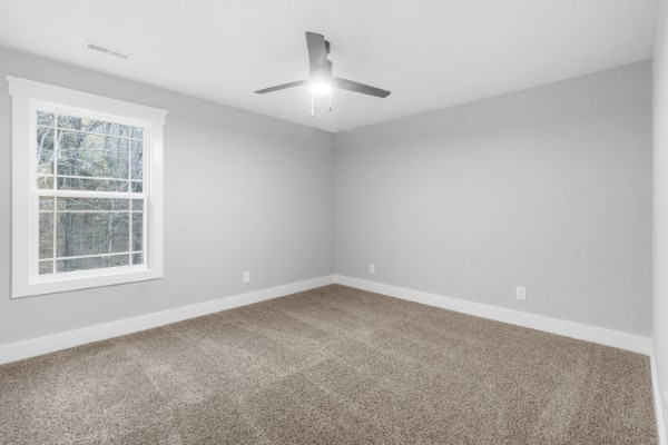 Cumberland Furnace, Tennessee, 37051, United States, 4 Bedrooms Bedrooms, ,4 BathroomsBathrooms,Residential,For Sale,2005990