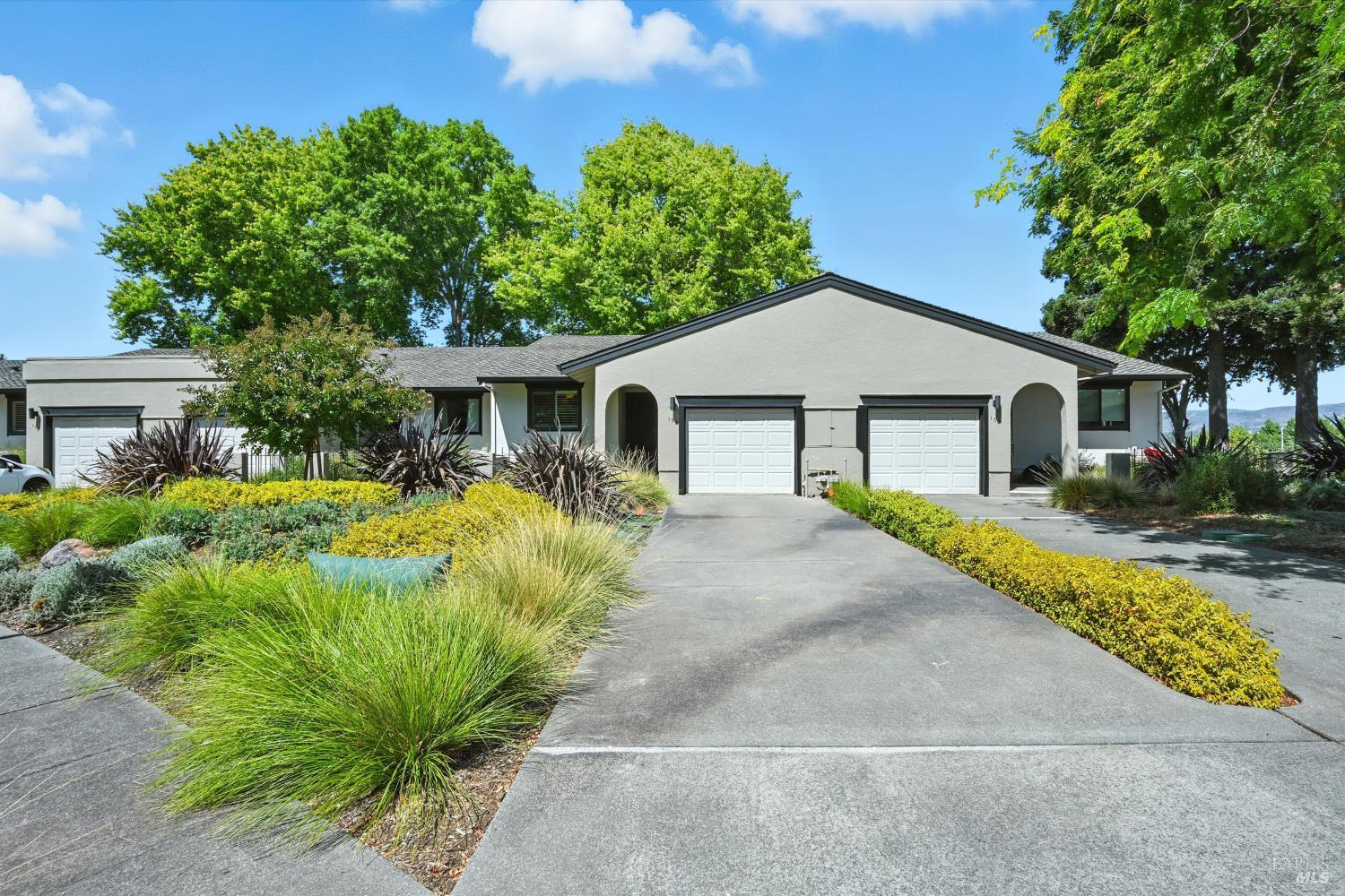 Yountville, California, 94599, United States, 2 Bedrooms Bedrooms, ,2 BathroomsBathrooms,Residential,For Sale,1941662