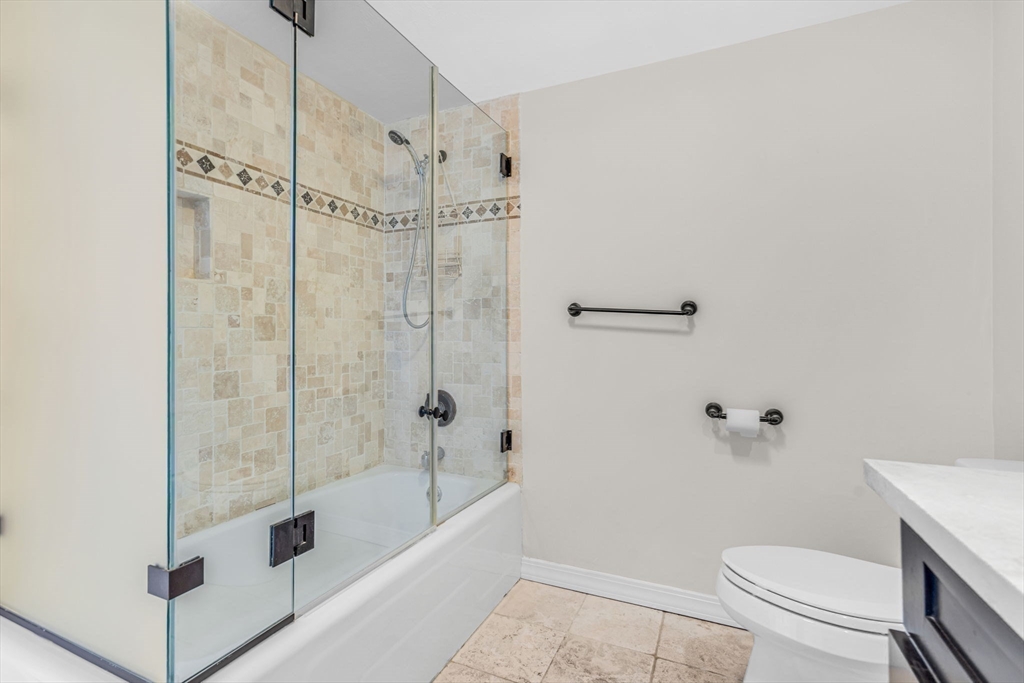Newton, Massachusetts, 02467, United States, 2 Bedrooms Bedrooms, ,2 BathroomsBathrooms,Residential,For Sale,1847523