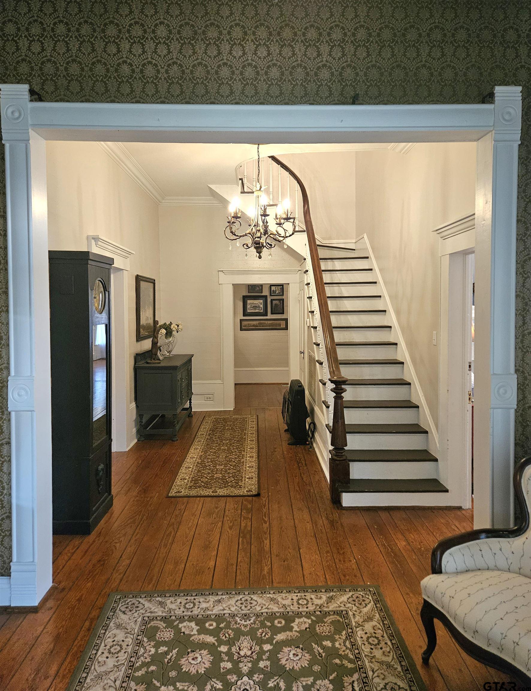 Jacksonville, Texas, 75766, United States, 5 Bedrooms Bedrooms, ,4 BathroomsBathrooms,Residential,For Sale,2000635