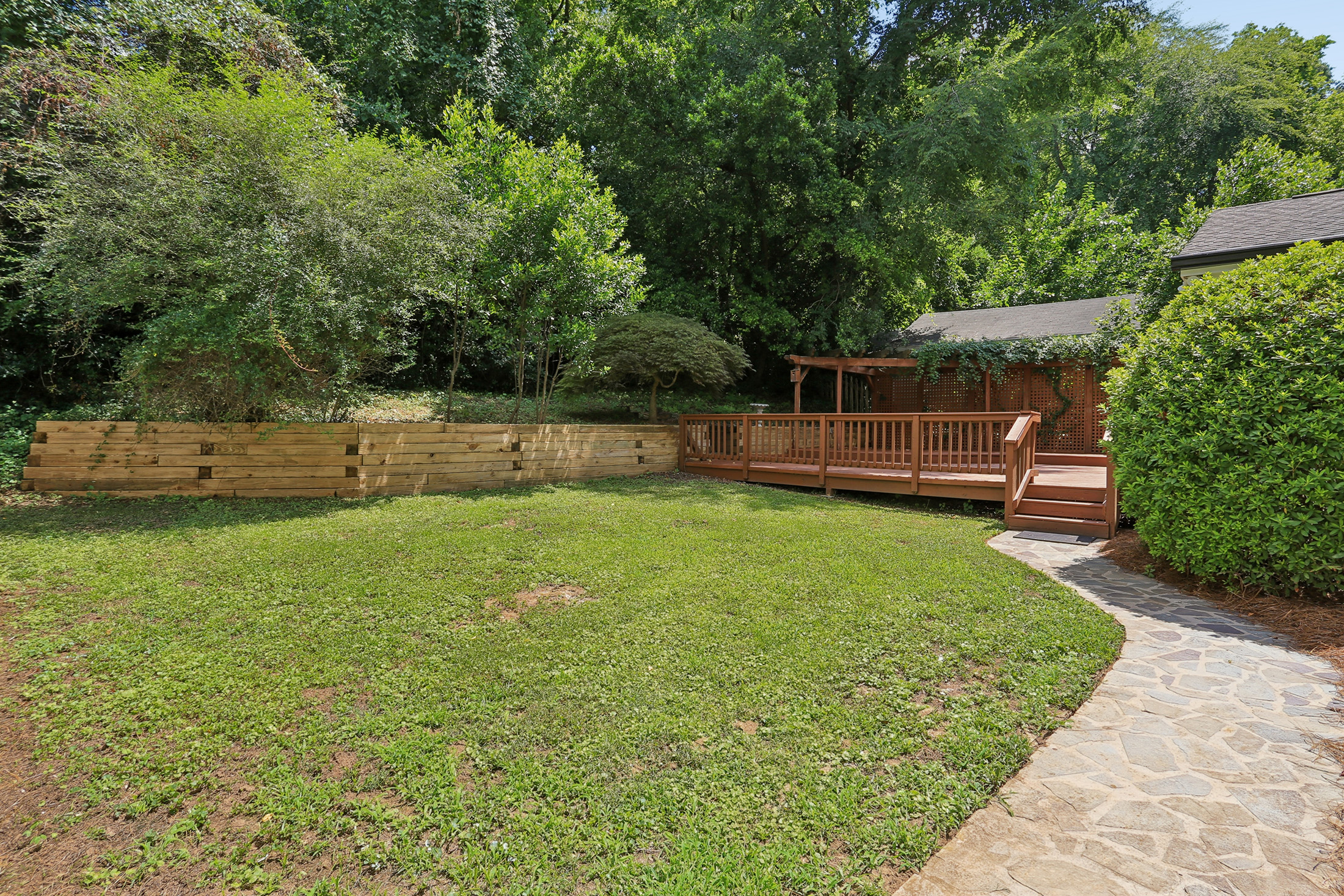  Charming Four Bedroom Cottage in Beloved Haynes Manor Neighborhood - 物件實景