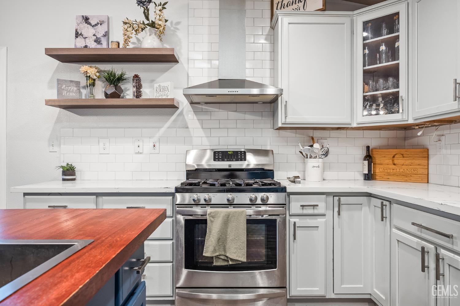 Hanford, California, 93230, United States, 4 Bedrooms Bedrooms, ,2 BathroomsBathrooms,Residential,For Sale,1985699