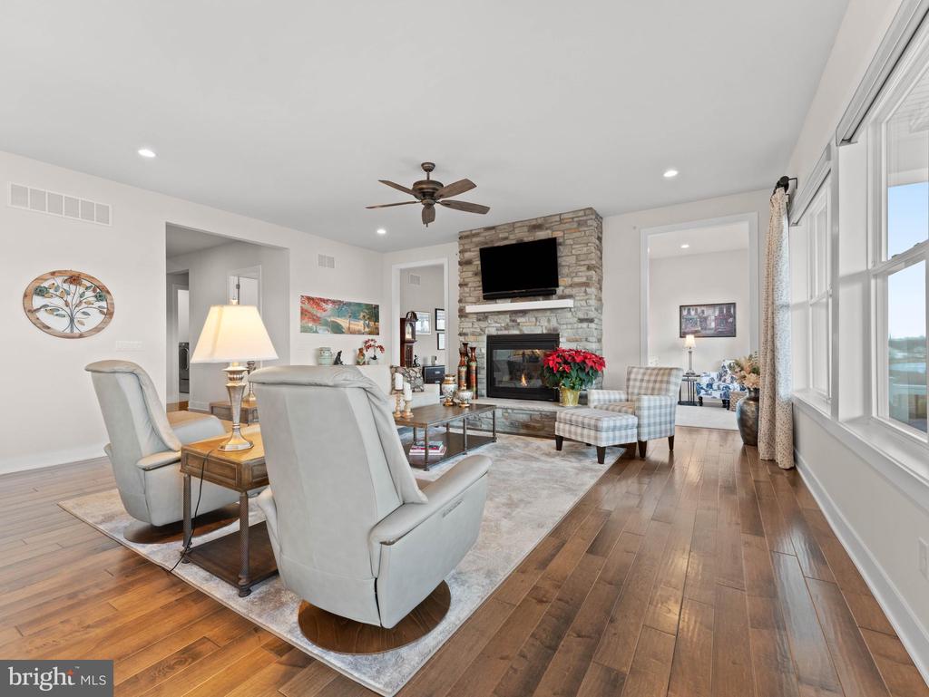 Ambler, Pennsylvania, 19002, United States, 3 Bedrooms Bedrooms, ,5 BathroomsBathrooms,Residential,For Sale,2003122