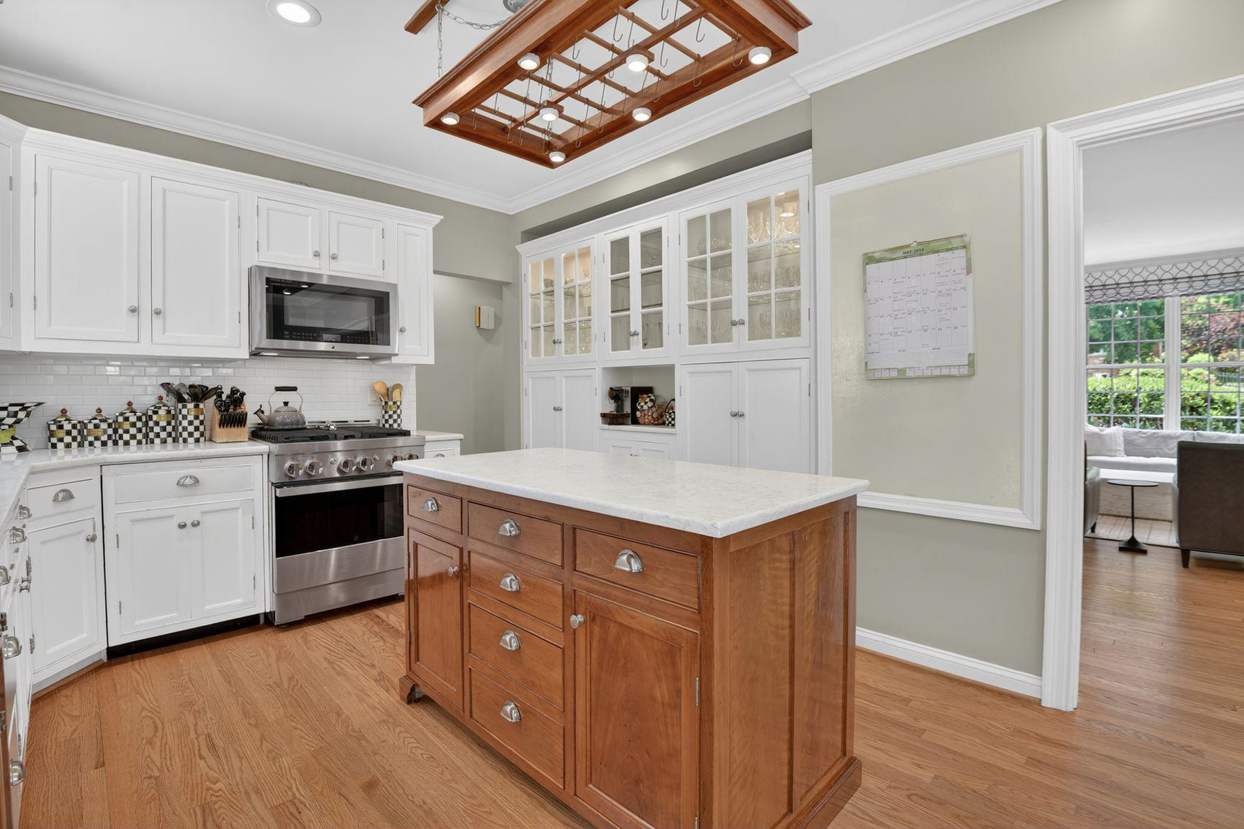  5909 Madawaska Road, Bethesda, MD, 20816 - 物件實景