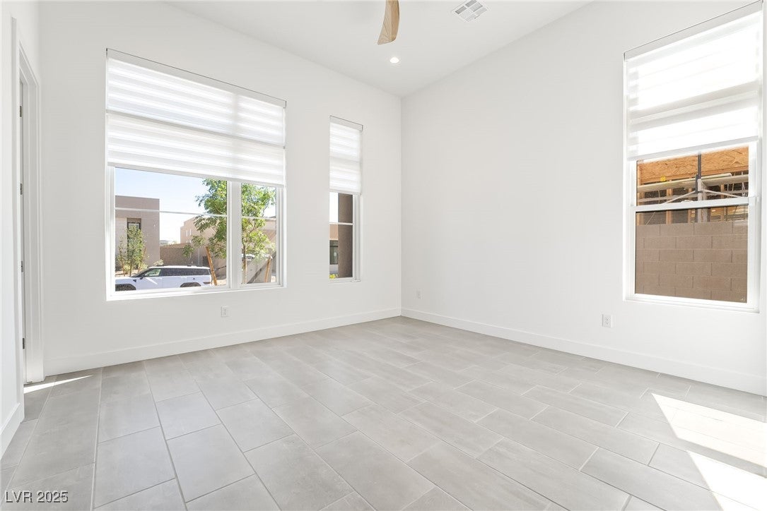 Las Vegas, Nevada, 89135, United States, 4 Bedrooms Bedrooms, ,5 BathroomsBathrooms,Residential,For Sale,1974959