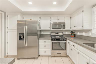 Cathedral City, California, 92234, United States, 3 Bedrooms Bedrooms, ,2 BathroomsBathrooms,Residential,For Sale,1991961