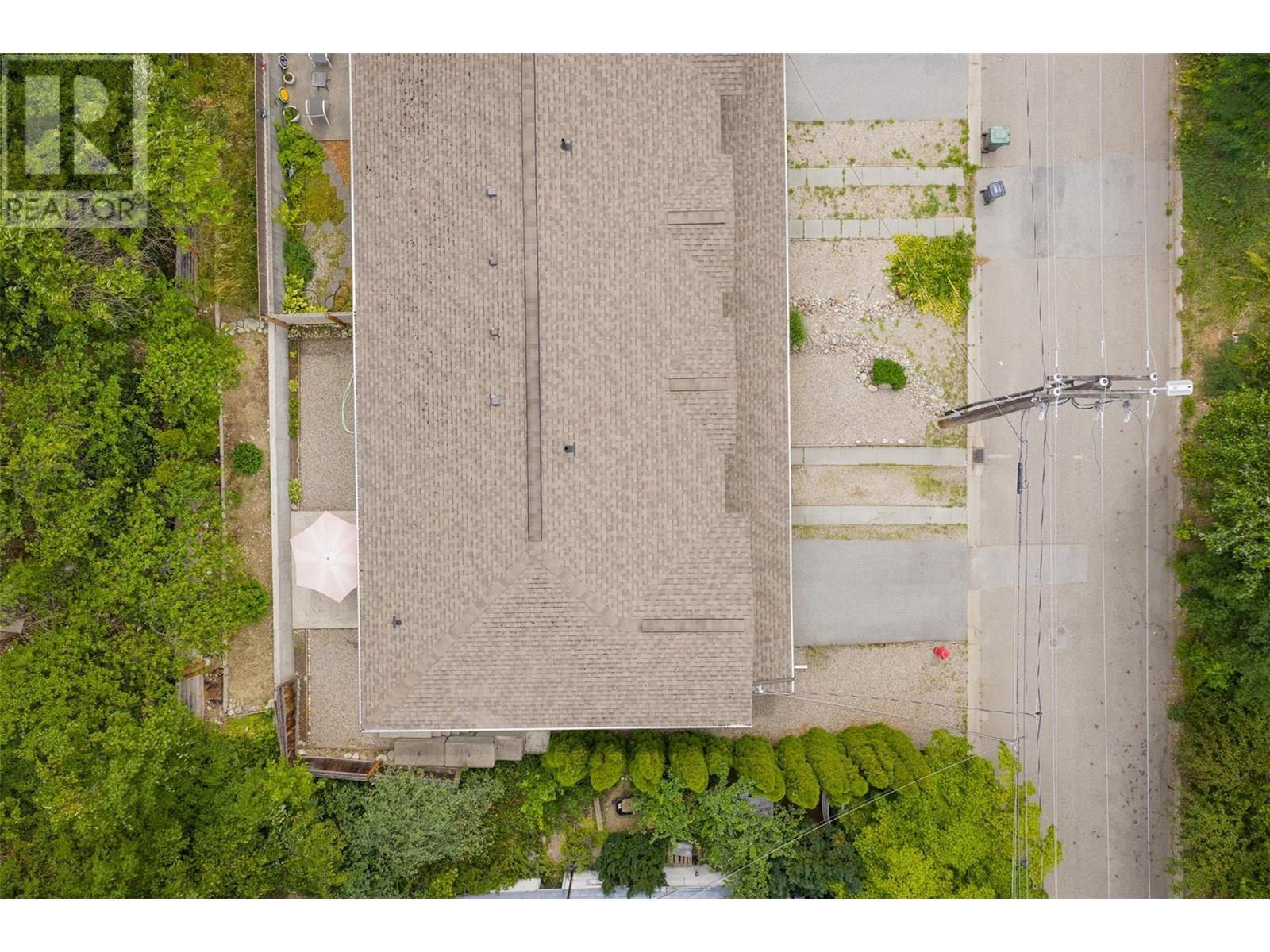 CASTLEGAR, British Columbia, V1N 1J7, CA, 3 Bedrooms Bedrooms, ,2 BathroomsBathrooms,Residential,For Sale,1913084