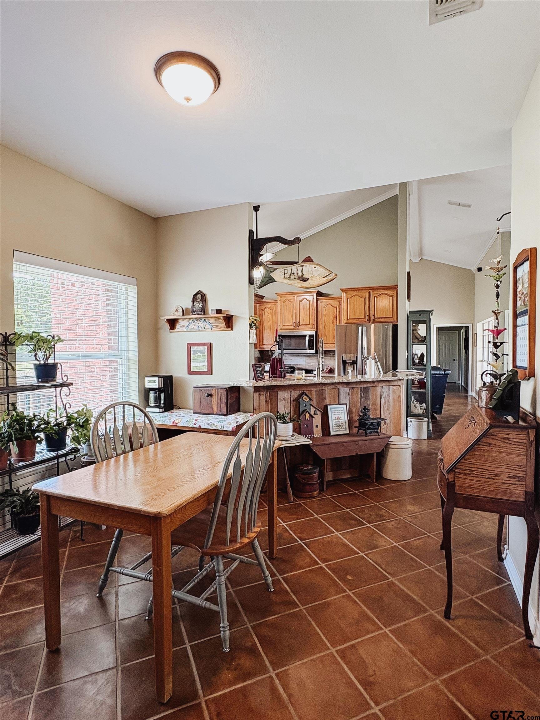 Pittsburg, Texas, 75686, United States, 4 Bedrooms Bedrooms, ,3 BathroomsBathrooms,Residential,For Sale,1900555