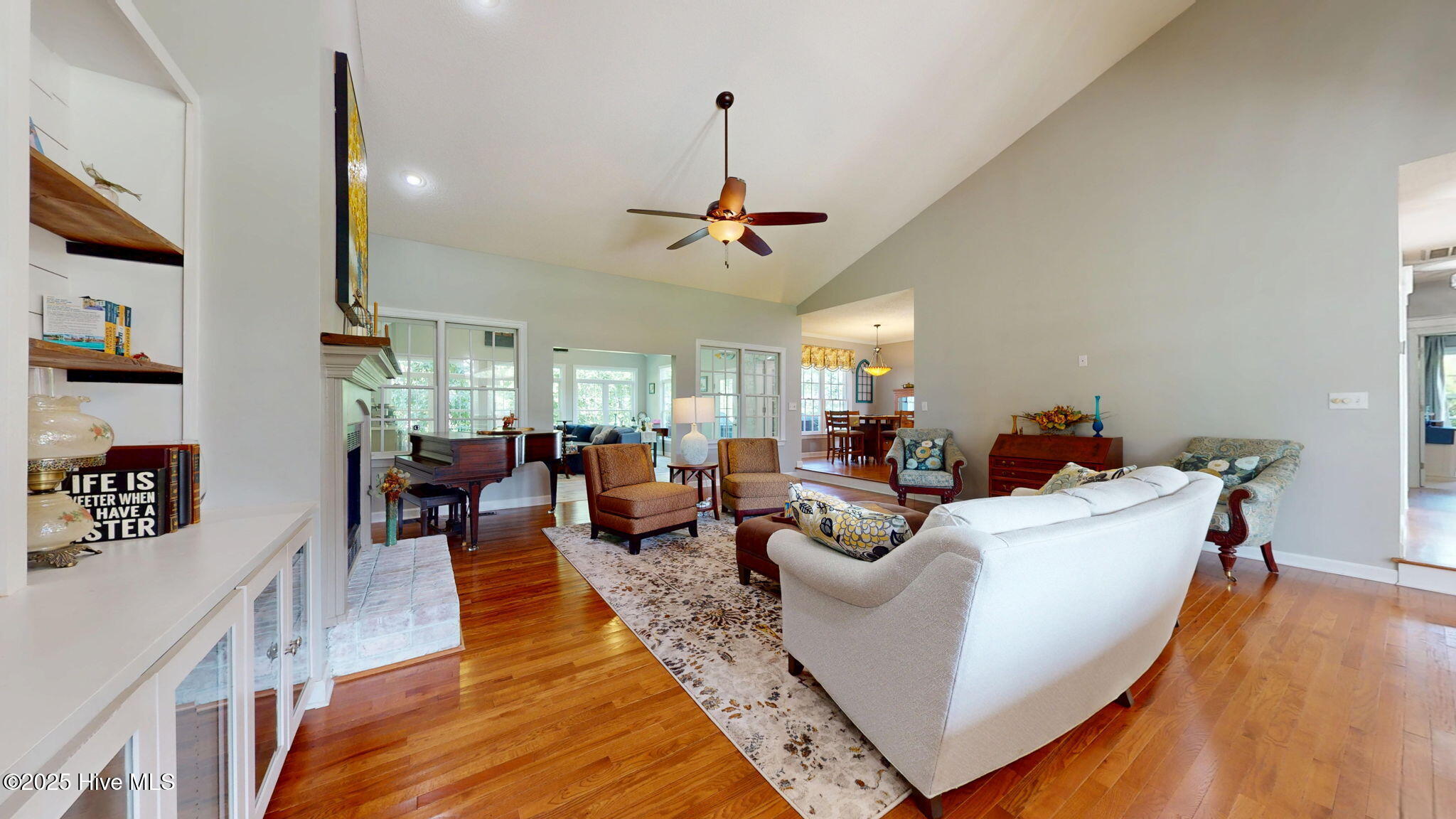 Trent Woods, North Carolina, 28562, United States, 3 Bedrooms Bedrooms, ,3 BathroomsBathrooms,Residential,For Sale,1857731