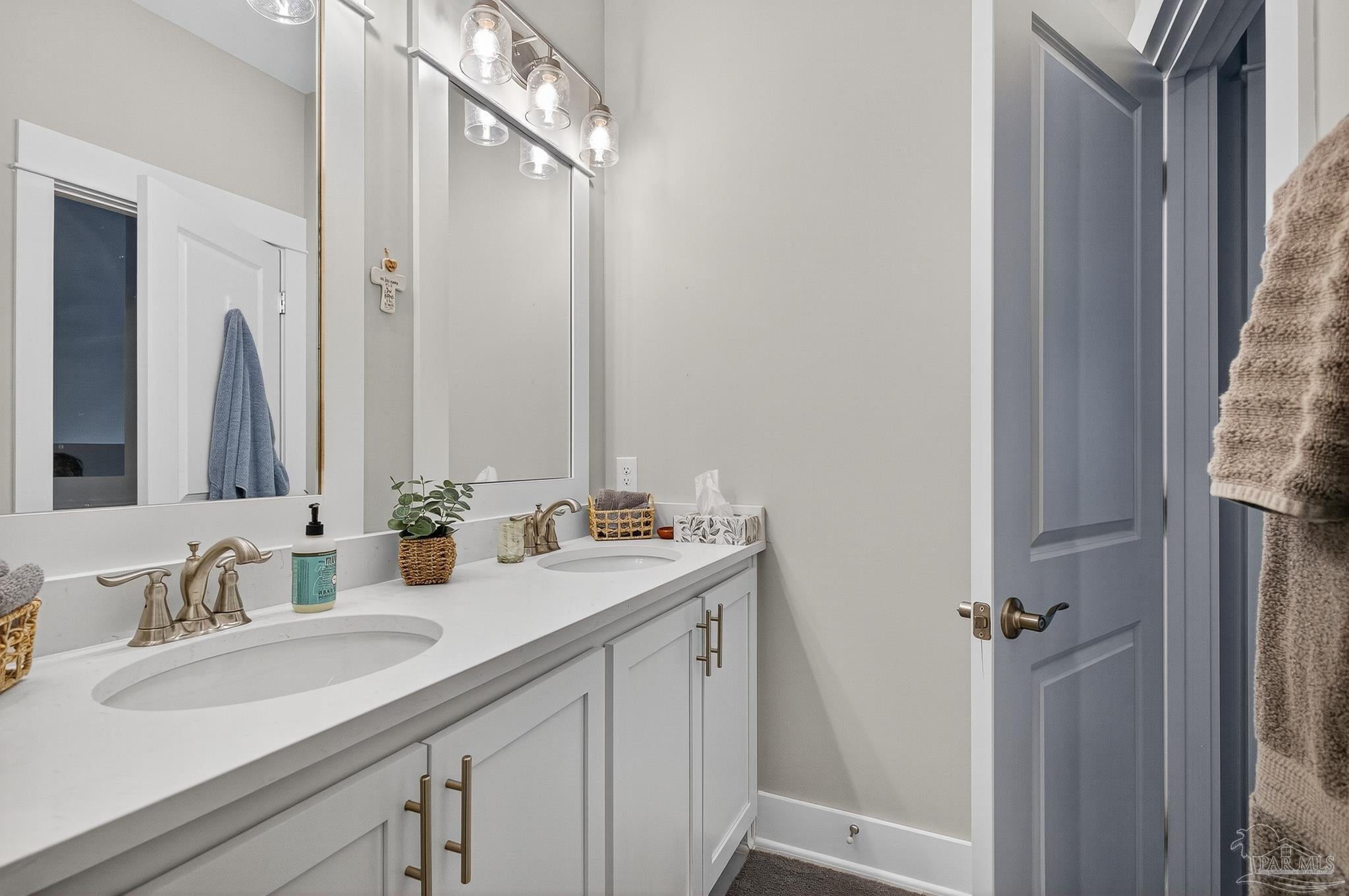 Cantonment, Florida, 32533, United States, 4 Bedrooms Bedrooms, ,3 BathroomsBathrooms,Residential,For Sale,1992580