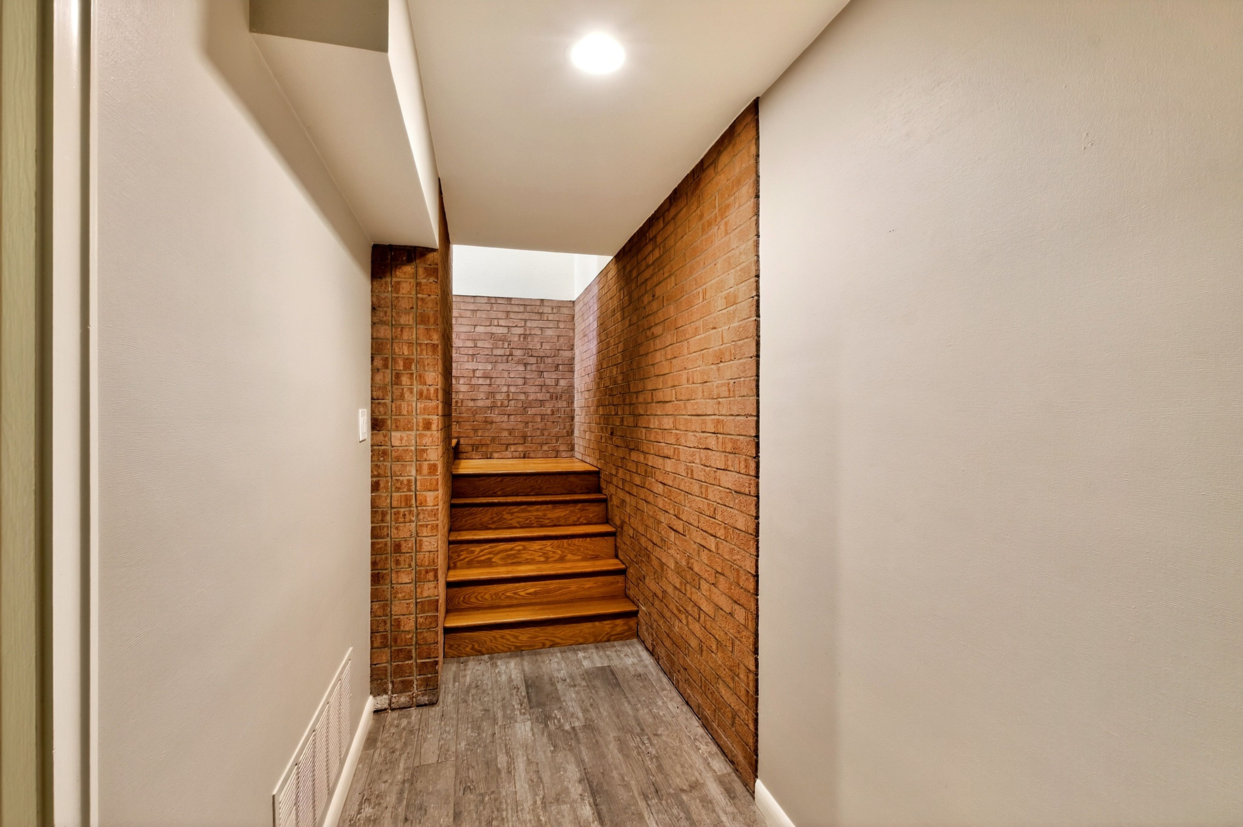  2751 Toxey Drive, Raleigh, NC, 27609 - 物件實景