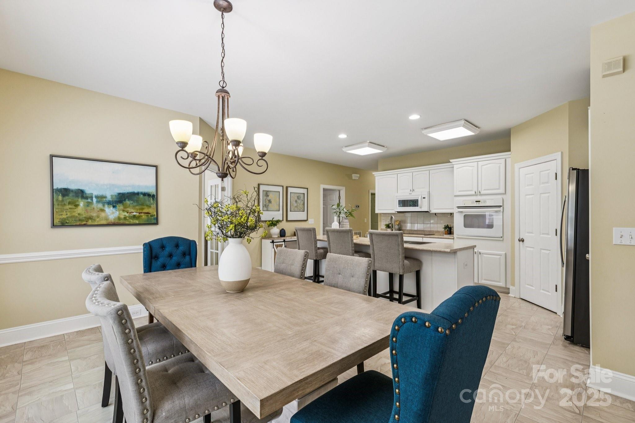 Waxhaw, North Carolina, 28173, United States, 3 Bedrooms Bedrooms, ,3 BathroomsBathrooms,Residential,For Sale,1911219