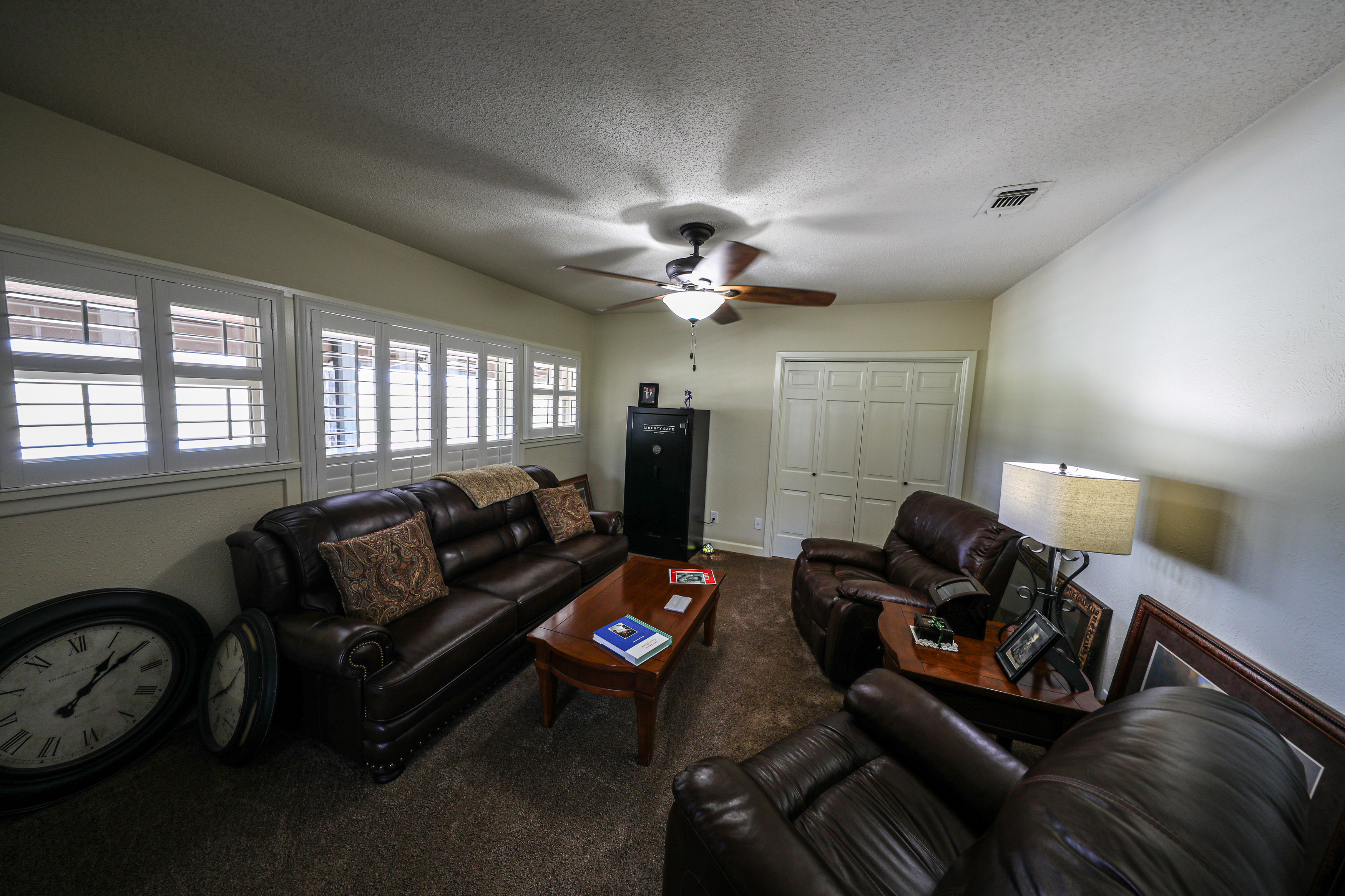 Pittsburg, Texas, 75686, United States, 4 Bedrooms Bedrooms, ,3 BathroomsBathrooms,Residential,For Sale,1871323