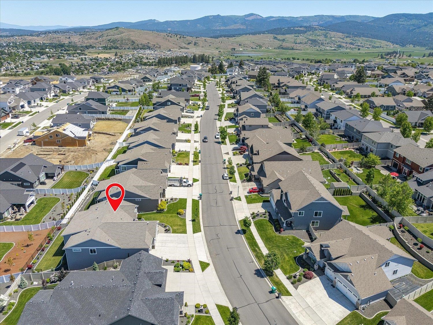 Greenacres, Washington, 99016, United States, 5 Bedrooms Bedrooms, ,3 BathroomsBathrooms,Residential,For Sale,1848364