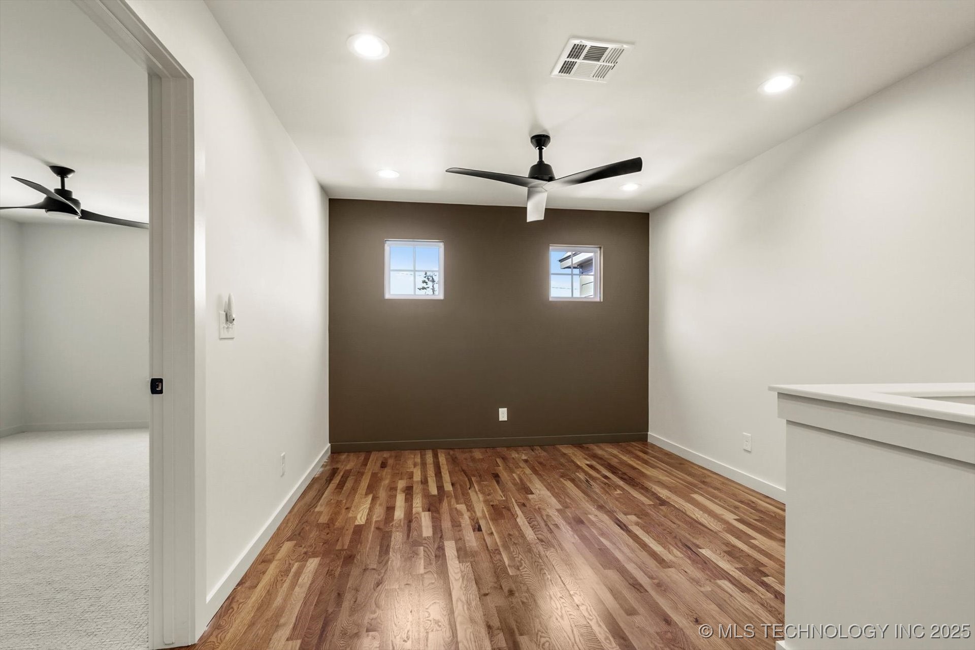 Broken Arrow, Oklahoma, 74012, United States, 5 Bedrooms Bedrooms, ,3 BathroomsBathrooms,Residential,For Sale,1991431