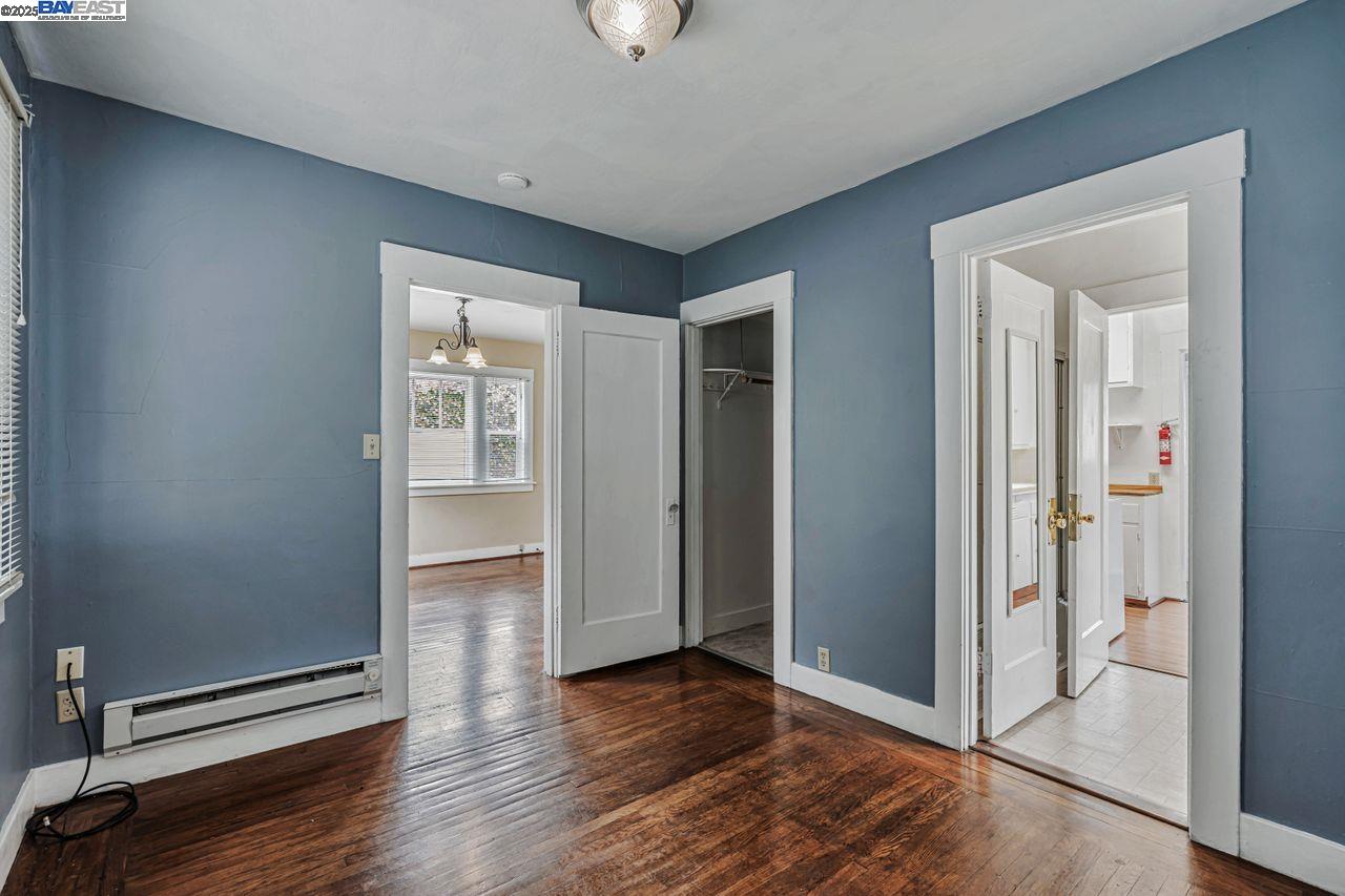 Alameda, California, 94501, United States, 1 Bedroom Bedrooms, ,1 BathroomBathrooms,Residential,For Sale,1917026