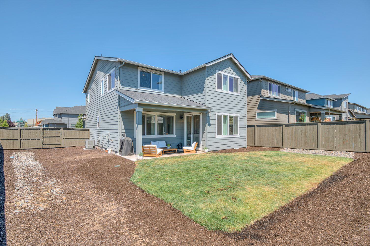 Bend, Oregon, 97702, United States, 3 Bedrooms Bedrooms, ,3 BathroomsBathrooms,Residential,For Sale,1977775