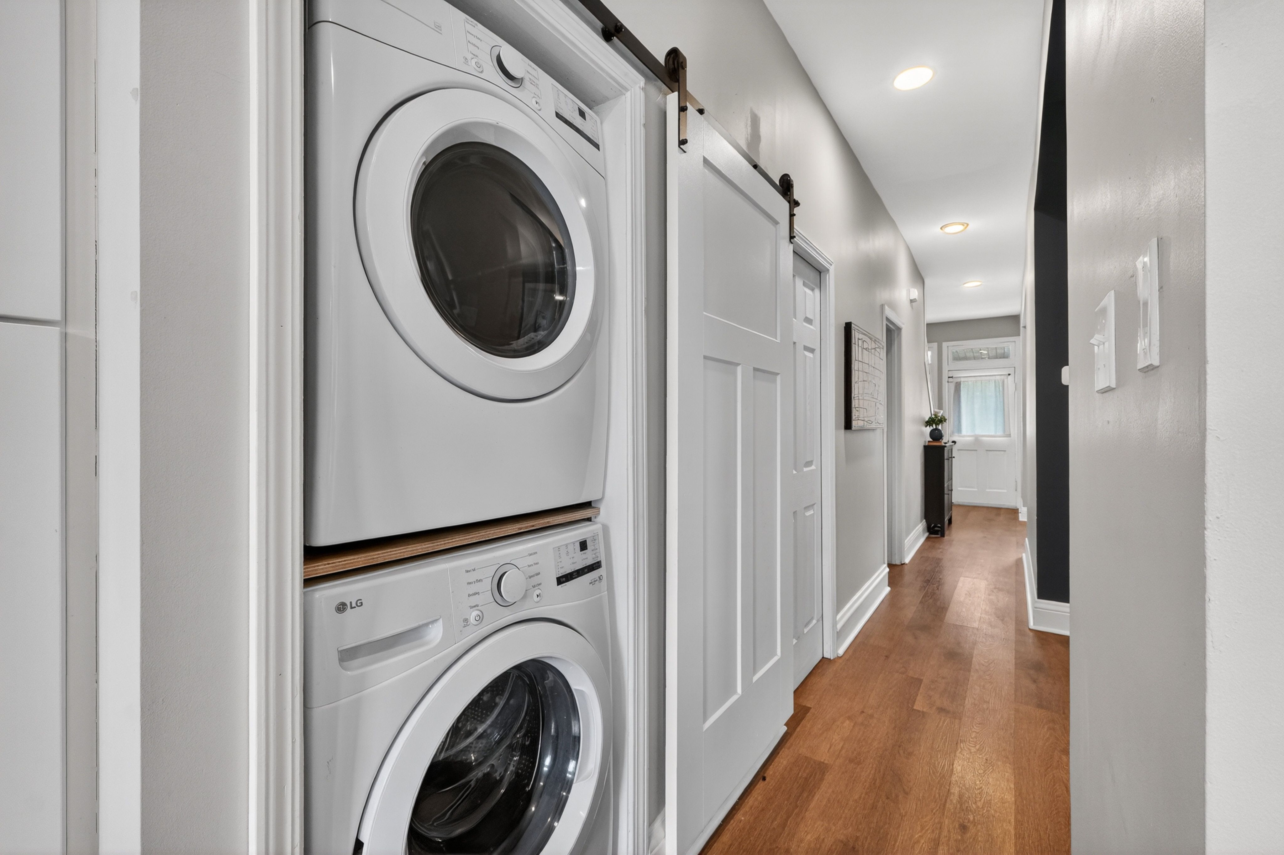  Beautifully updated, inviting home - 物件實景