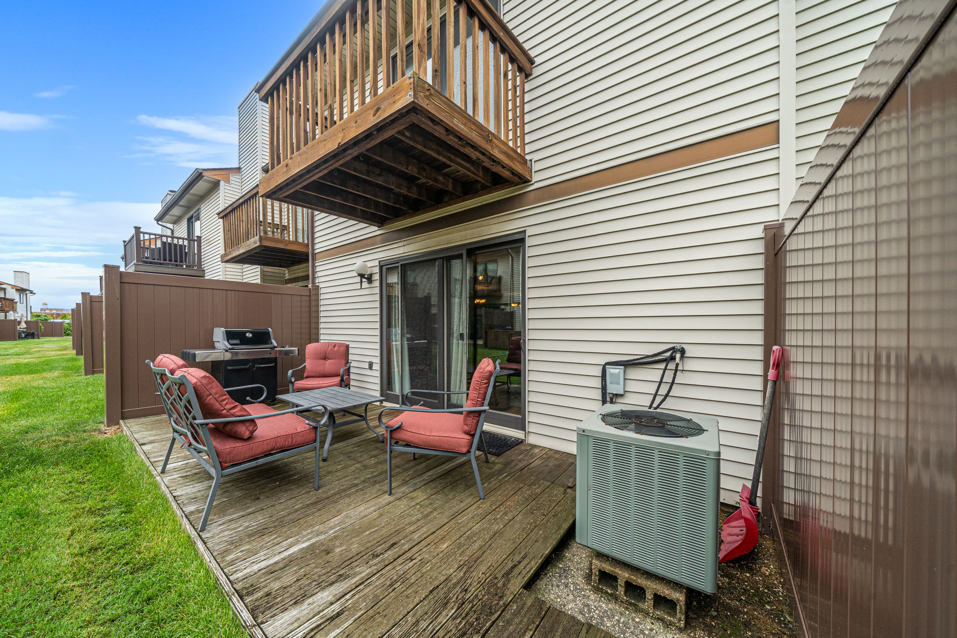  113 Laurel Lane, Wantagh, NY, 11793 - 物件實景
