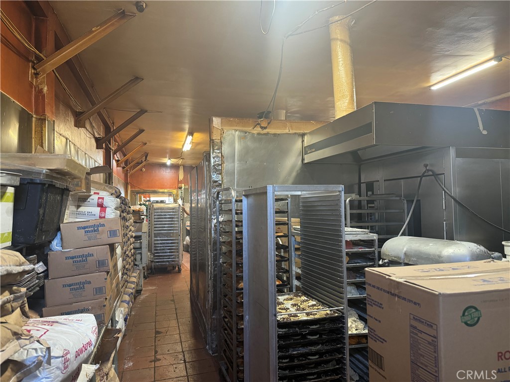 BELL, California, 90201, United States, ,Residential,For Sale,1822179