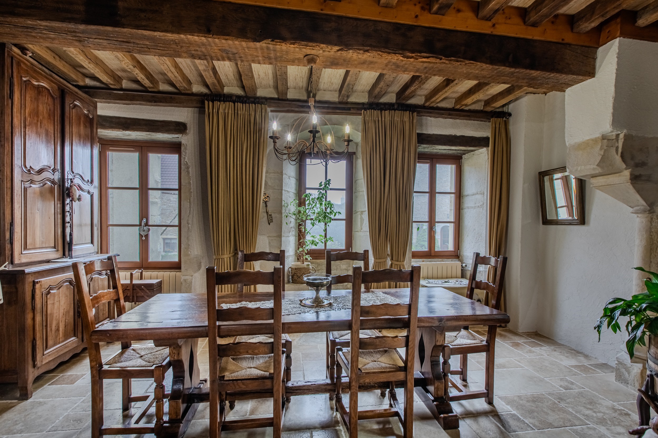  Renovated 15th–16th century manor house - 物件實景