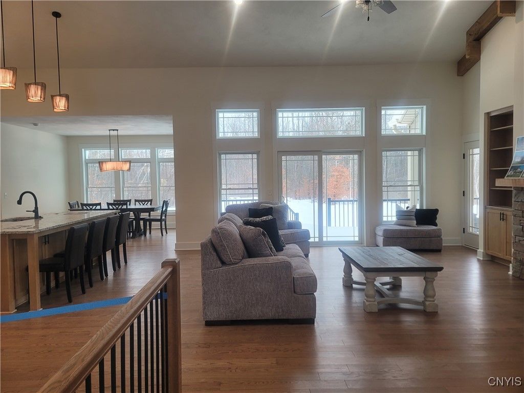 Baldwinsville, New York, 13027, United States, 3 Bedrooms Bedrooms, ,2 BathroomsBathrooms,Residential,For Sale,2001001