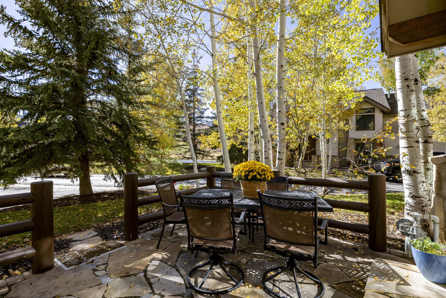  Tranquility Meets Convenience in Deer Valley - 物件實景