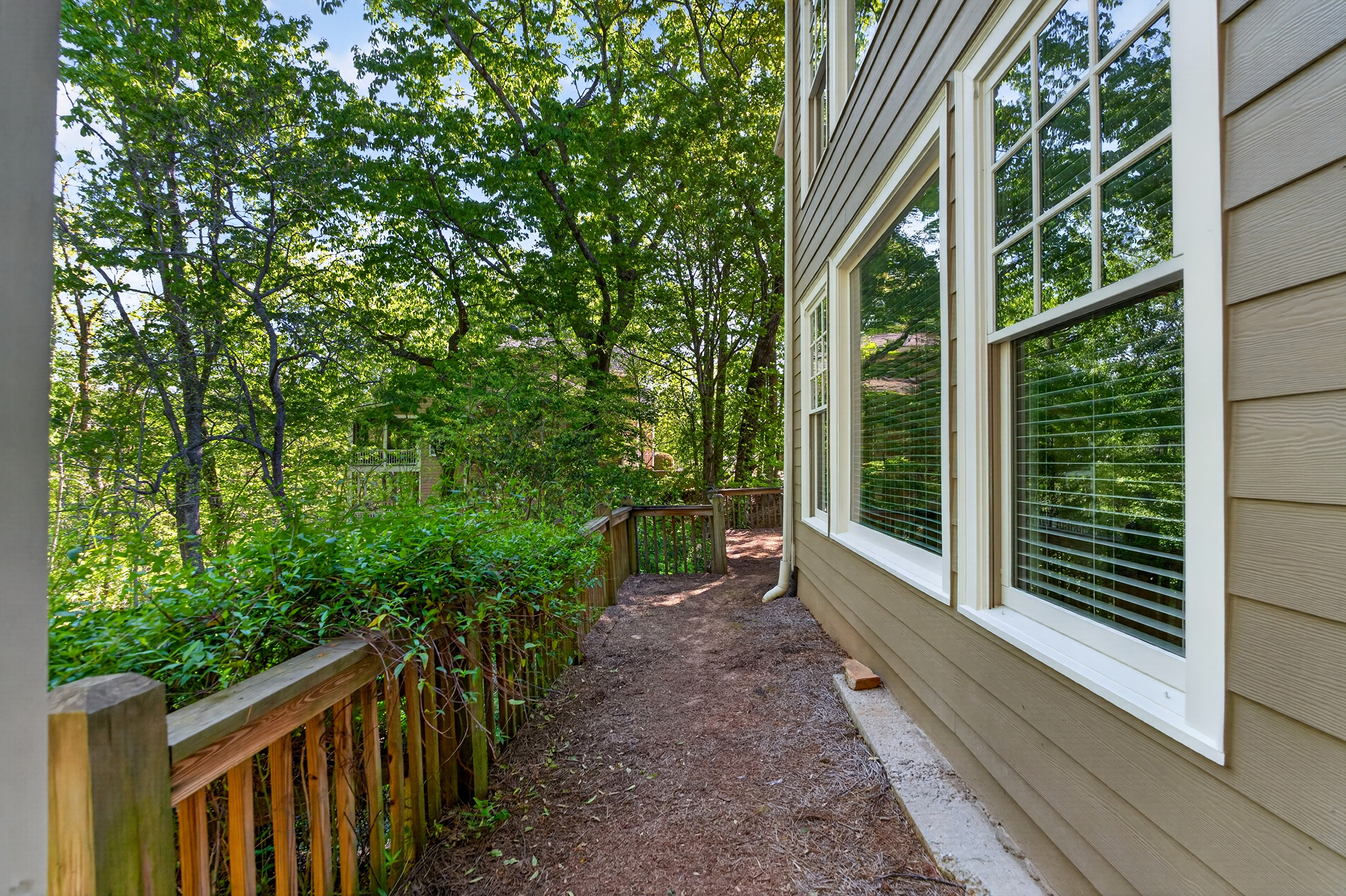  Beautifully Updated Ranch-Style Home in the Prestigious Achasta Golf Community - 物件實景
