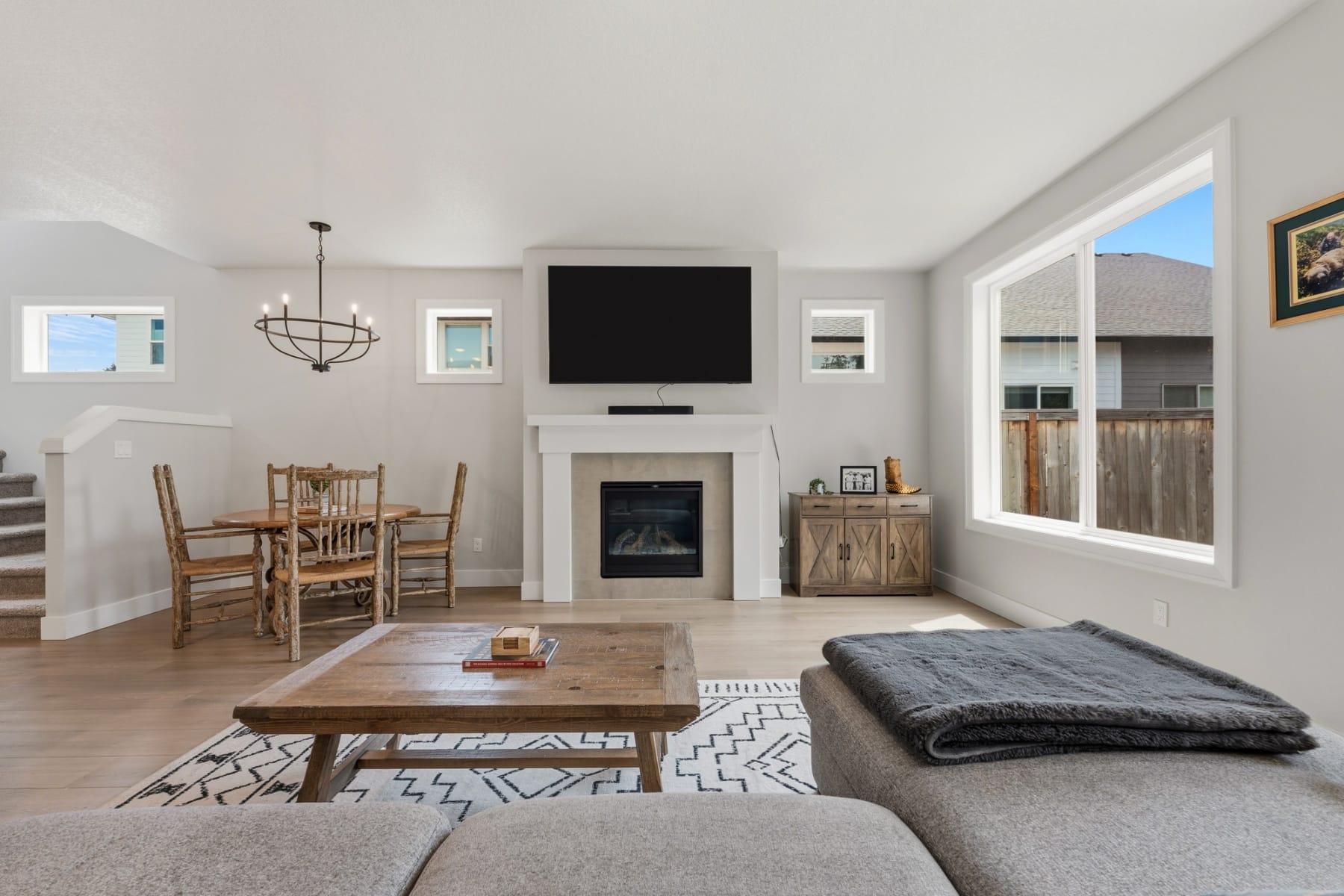  2414 SE MAYBROOK LN Milwaukie, OR 97222 - 物件實景