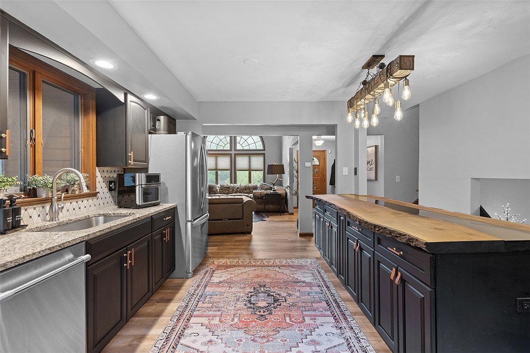 Level Green, Pennsylvania, 15085, United States, 4 Bedrooms Bedrooms, ,4 BathroomsBathrooms,Residential,For Sale,1901762