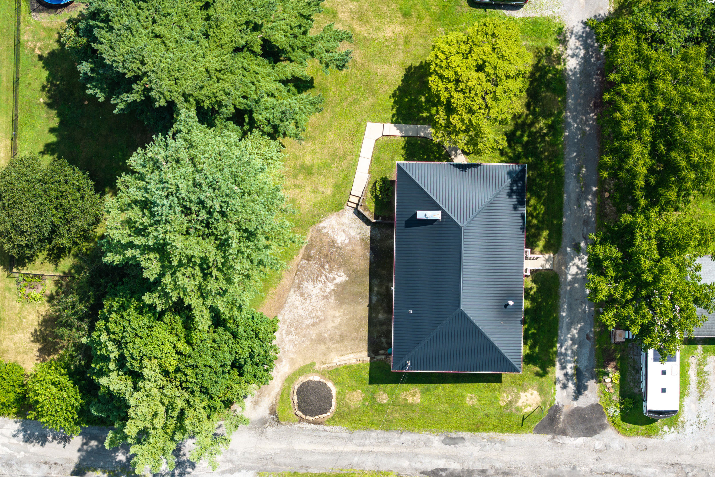  1825 Dixon Way, Patterson Township, PA 15010 - 物件實景