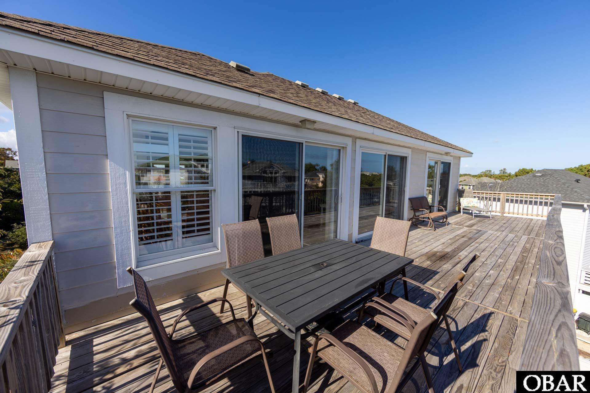 Corolla, North Carolina, 27927, United States, 6 Bedrooms Bedrooms, ,6 BathroomsBathrooms,Residential,For Sale,1827442
