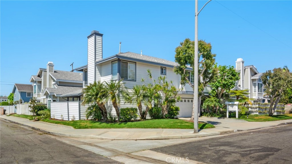 Costa Mesa, California, 92627, United States, 3 Bedrooms Bedrooms, ,2 BathroomsBathrooms,Residential,For Sale,1847589